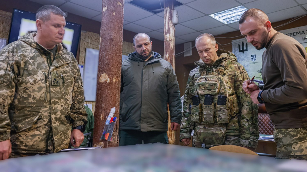 Рустем Умєров та Олександр Сирський відвідали передові командні пункти військ